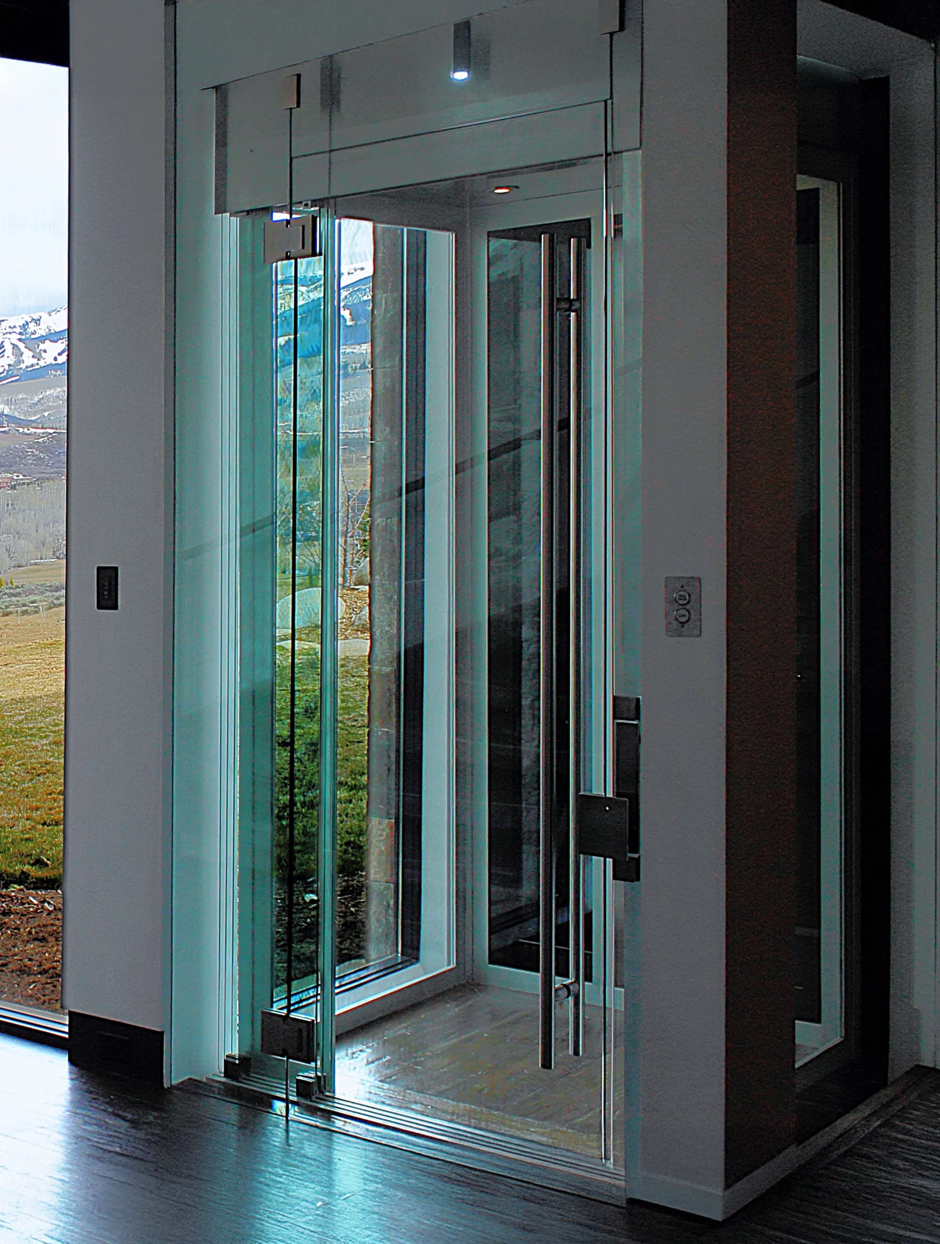 New Home Page 12 Glass Elevators