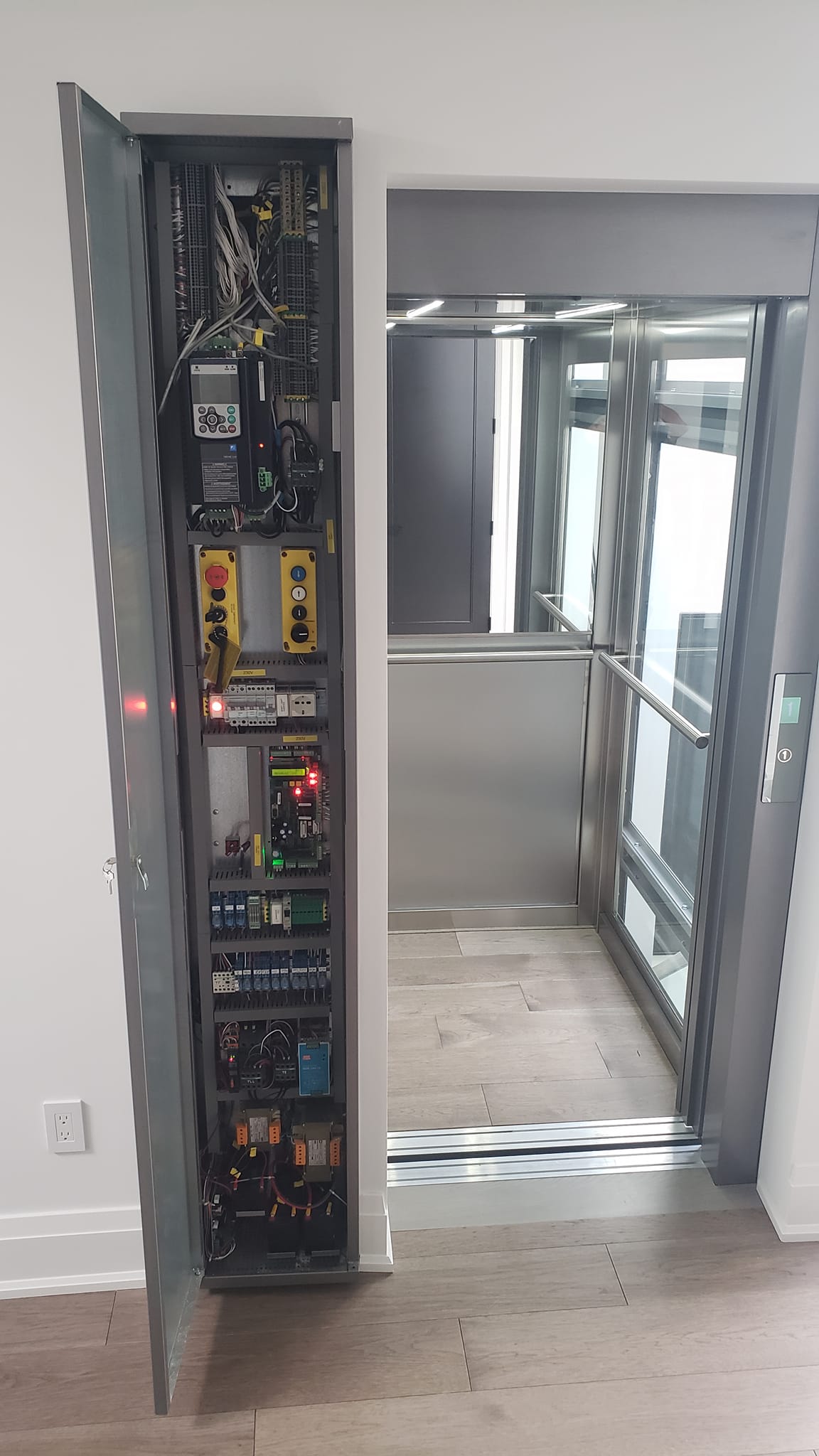 New Home Page 23 Machine Room-Less (MRL)