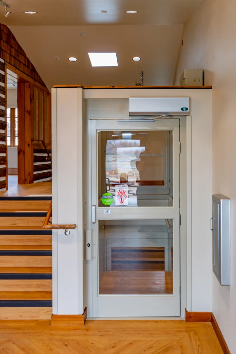 What is A vertical platform lift ? 11 vertical platform lift 14