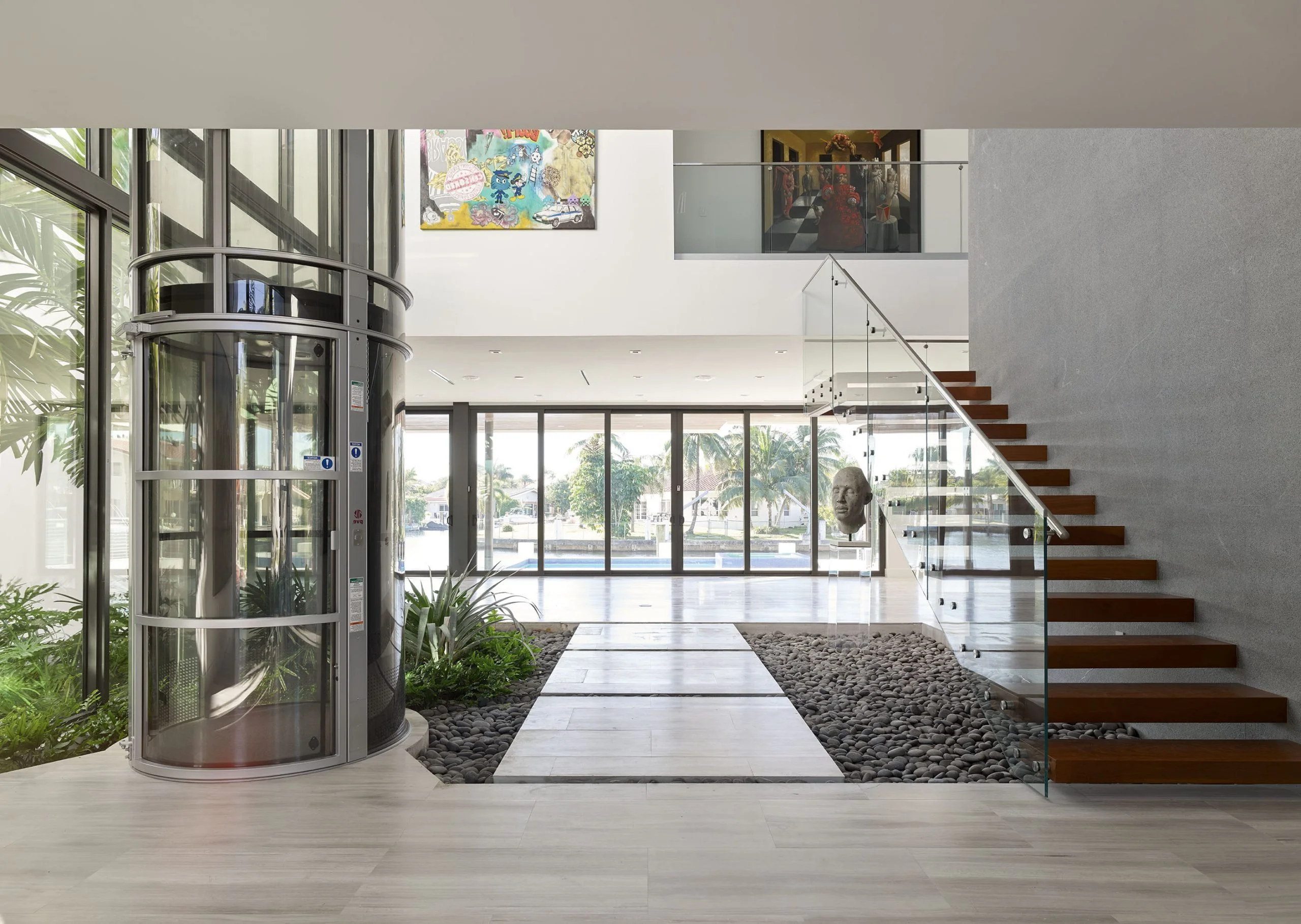 round pneumatic vacuum elevator 3